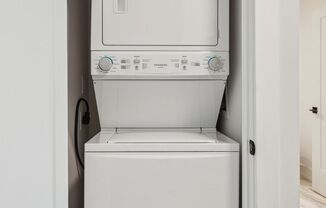 1 bed, 1 bath, 472 sqft, $1,615, Unit Unit 304