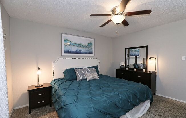 1 bed, 1 bath, 745 sqft, $835