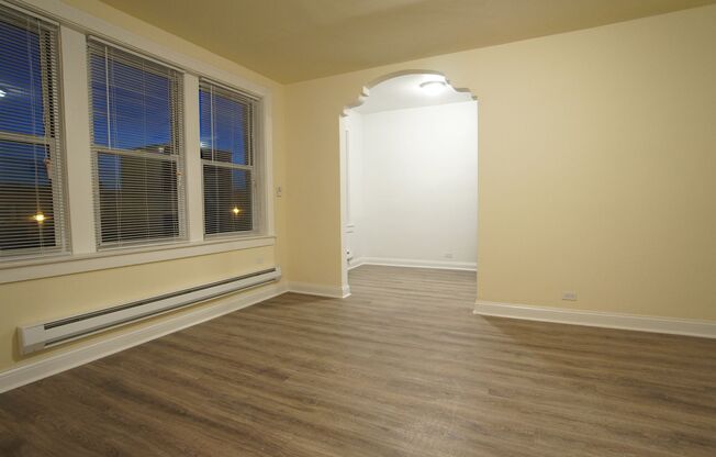 1 bed, 1 bath, 697 sqft, $1,995, Unit 404