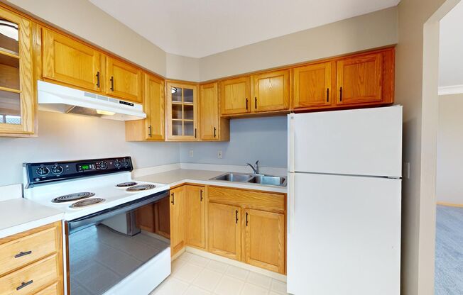 1 bed, 1 bath, 600 sqft, $915, Unit 202