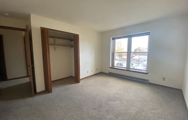2 beds, 2 baths, 950 sqft, $1,750, Unit 7657CA
