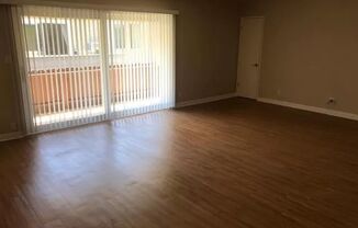 2 beds, 1 bath, 1,500 sqft, $3,300