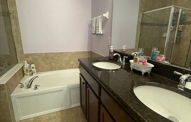 3 beds, 3 baths, $2,400