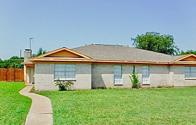 4323 Segura Ct S