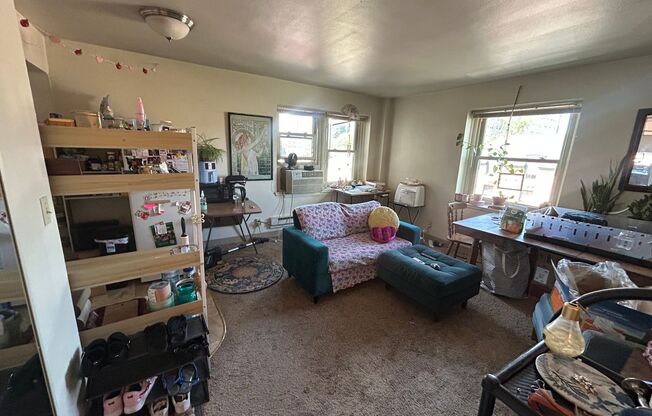 1 bed, 1 bath, $905, Unit 404