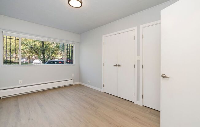2 beds, 1 bath, 800 sqft, $2,145, Unit 333