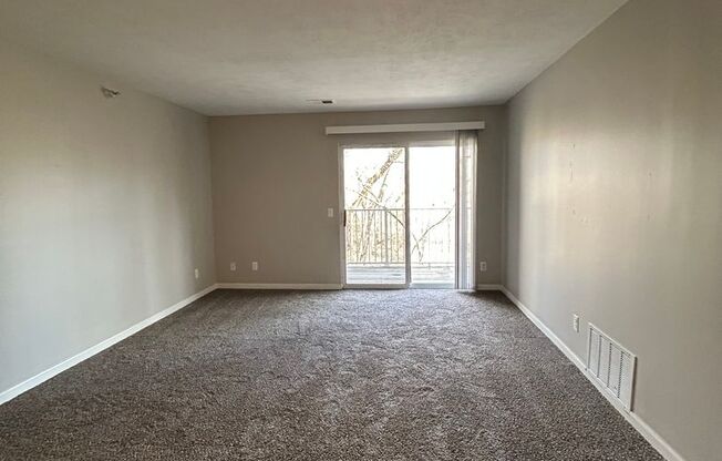 Quail Run Apts. (730 N. 18th Ave.)