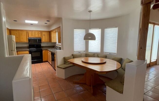 Valle del Sol just North of the Plaza - 3 bedroom, 3 bath, 2 car garage - available now!