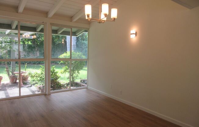 Book your appointment today for this cozy 3 BR, 1.75 BA +2 Car Garage-Winnetka Home