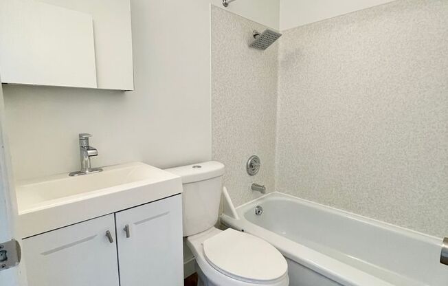 1 bed, 1 bath, 485 sqft, $1,575, Unit 408