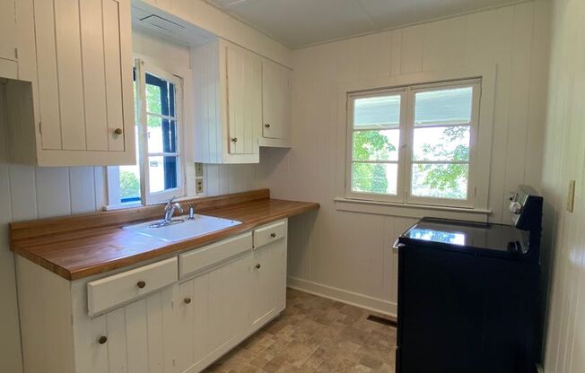 1 bed, 1 bath, $1,550