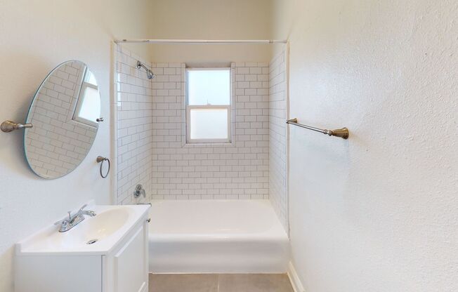 Studio, 1 bath, 400 sqft, $1,650, Unit 524-303