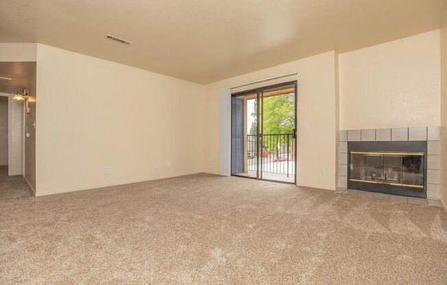 2 beds, 1 bath, 945 sqft, $1,695, Unit 53252