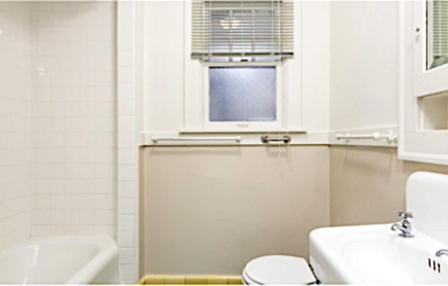 Studio, 1 bath, 512 sqft, $1,225, Unit 407