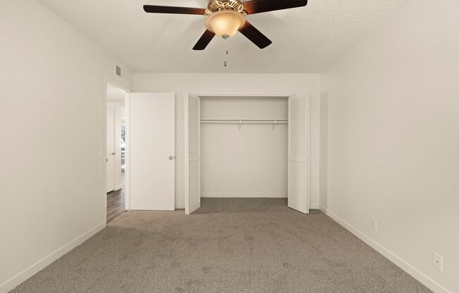 2 beds, 1 bath, 907 sqft, $1,545, Unit 068