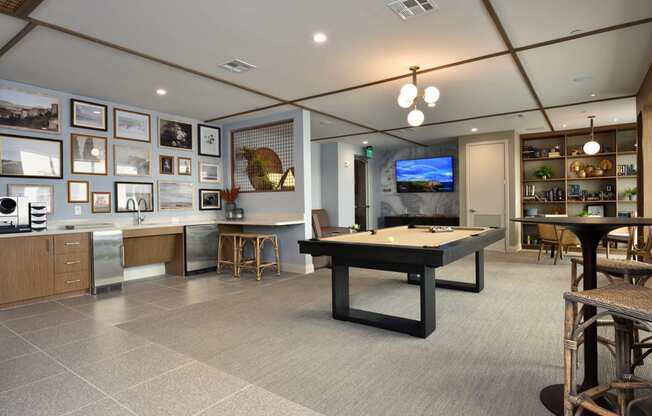 Game Room at The Flats at West Alabama, Texas