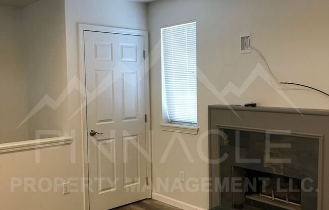 Beautiful One Bedroom Apartment Home