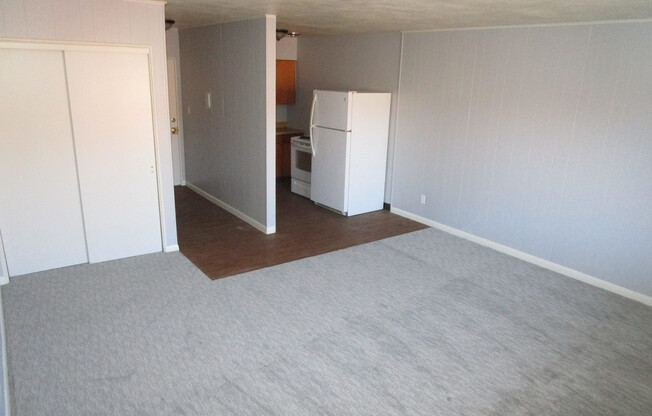 Studio, 1 bath, 475 sqft, $995, Unit EP 204