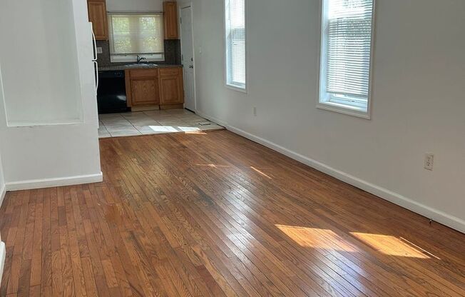 2225 N 17 ST