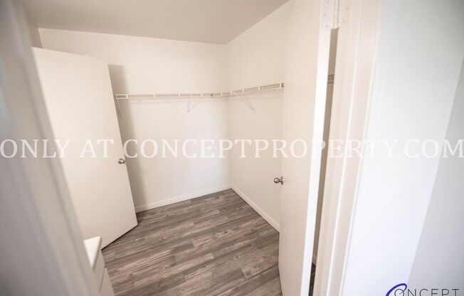 2 beds, 1.5 baths, 1,100 sqft, $1,299, Unit 4062 11