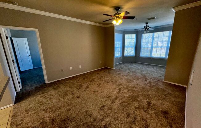 2 Bedoom 2 bath Millenia Mall area Condo -2 Master Suites, Fresh Paint and New Carpet!