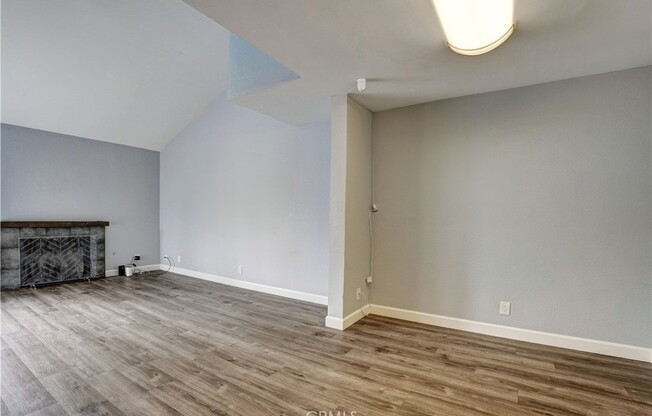 20155 KESWICK ST