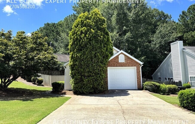 2657 LAUREL LN NW