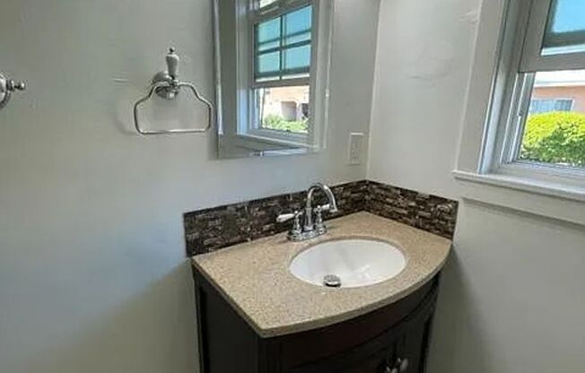 1 bed, 1 bath, 625 sqft, $2,645, Unit 3