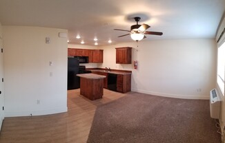 2 beds, 1 bath, $950, Unit 3