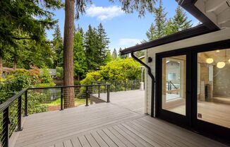 4 beds, 3.5 baths, $5,695