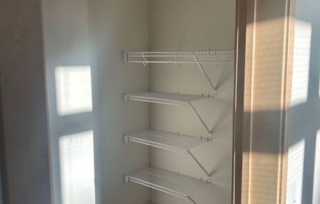 1 bed, 1 bath, 759 sqft, $1,615, Unit Unit 212
