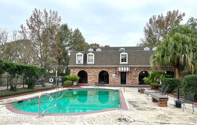 4735 Government Street 204