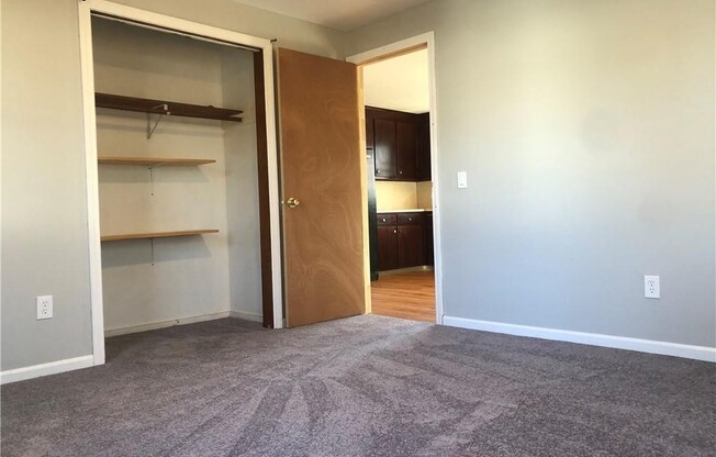 13 PINEHURST AVE