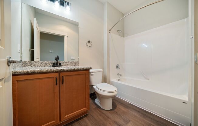 3 beds, 2 baths, 1,189 sqft, $2,395, Unit 306-71