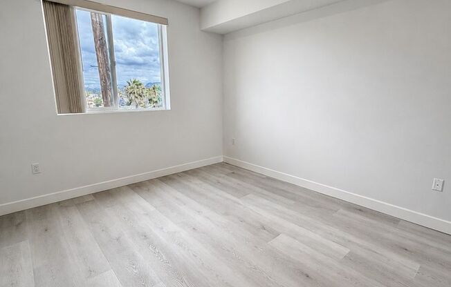 1 bed, 1 bath, 581 sqft, $2,475, Unit T407