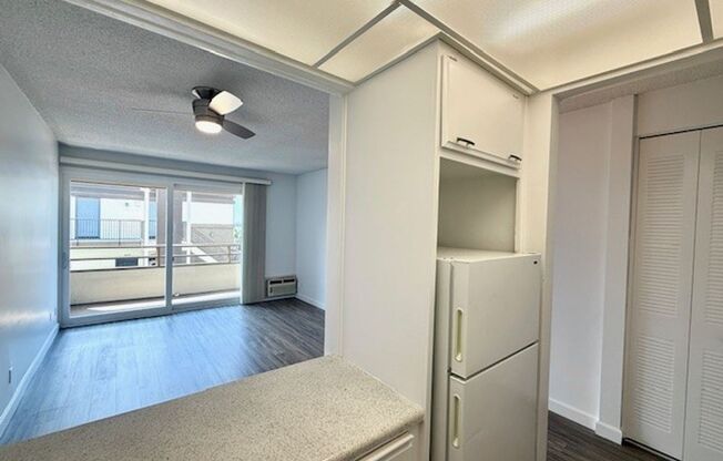 13801_FRONT STREET