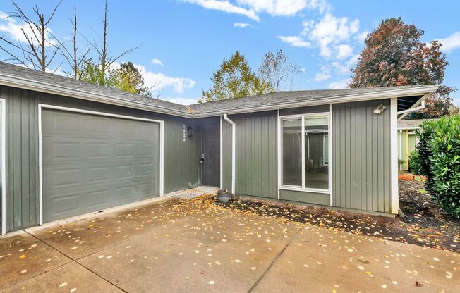 1626 - 1628 Madras St SE