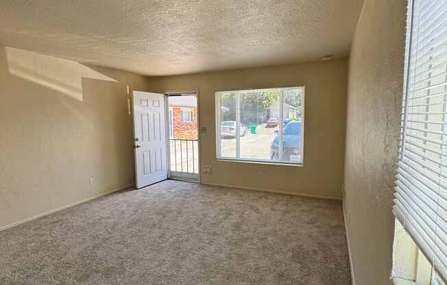 2203, 2207, 2211, 2215 NE 81st Ave.