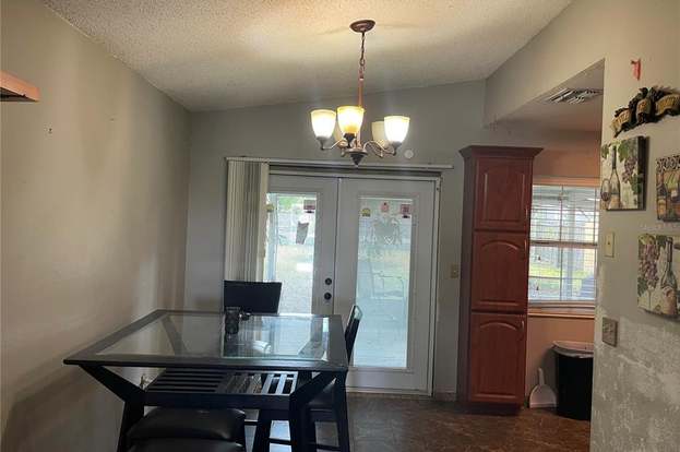 1410 VINETREE DR