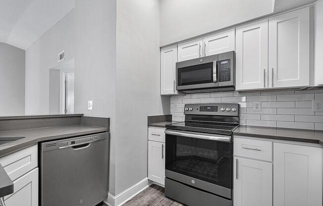APPLIANCES COMPLETE YOUR KITCHEN ENSEMBLE
