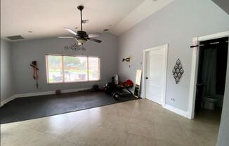 1 bed, 1 bath, $1,900