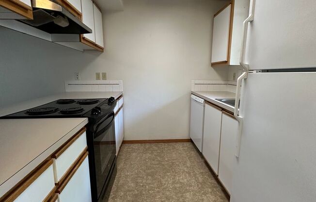 762 SW 206th Place ~ Spacious & Roomy Tri-plex