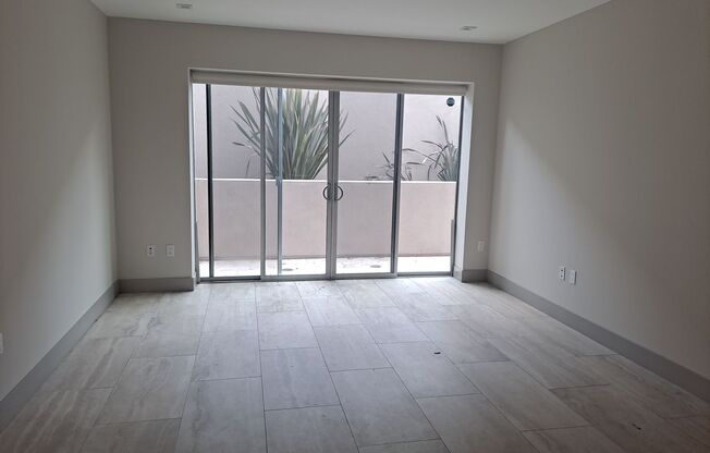 2 beds, 2 baths, 1,030 sqft, $4,250, Unit 10534 - 106