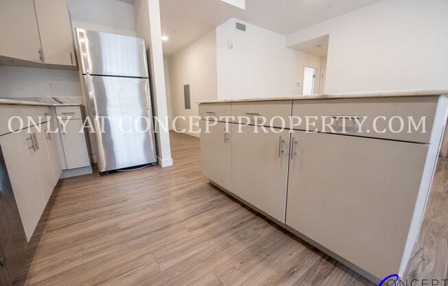 2 beds, 2 baths, 900 sqft, $2,399, Unit 202