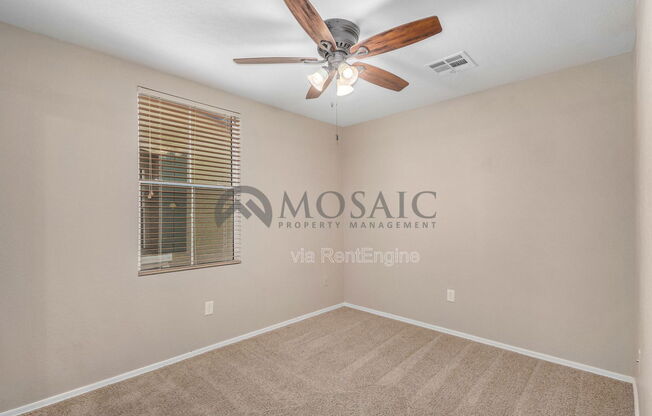 3 beds, 2 baths, 1,384 sqft, $1,750, Unit 1127