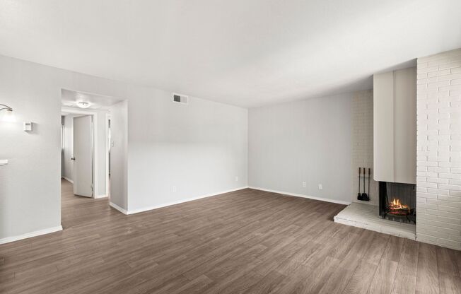 1 bed, 1 bath, 615 sqft, $900, Unit 110