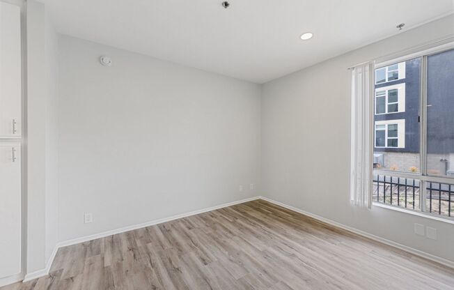 2 beds, 2 baths, 1,100 sqft, $2,098, Unit 107