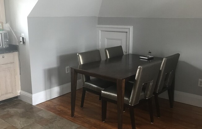 11 ORKNEY RD