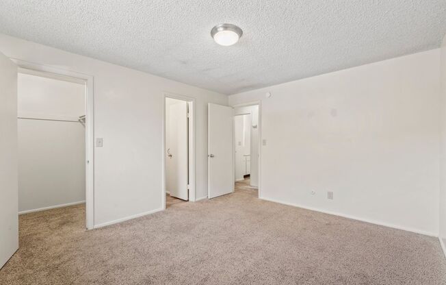 2 beds, 1.5 baths, 1,050 sqft, $1,185, Unit 79