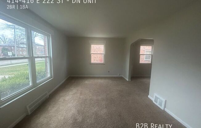 414 416 E 222 ST